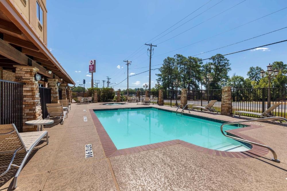 Best Western Plus Classic Inn and Suites