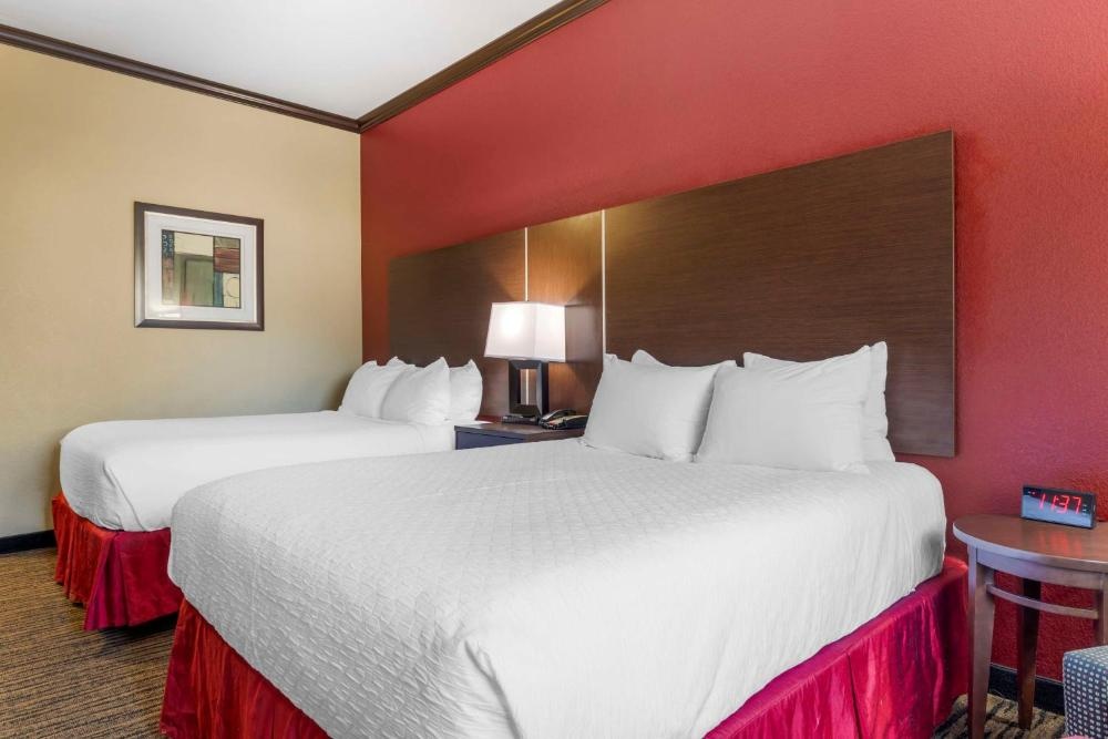 Best Western Plus Classic Inn and Suites