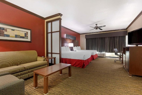 Best Western Plus Classic Inn and Suites image 23
