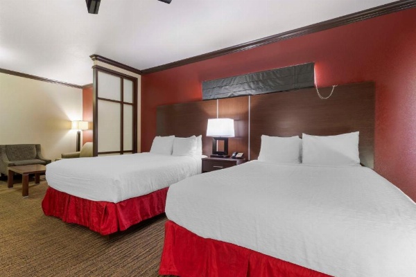 Best Western Plus Classic Inn and Suites image 24