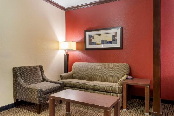Best Western Plus Classic Inn and Suites image 26